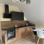 Buczyna W Sierakowie Apartamento