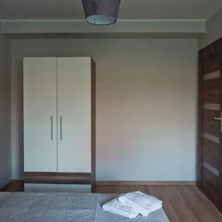 Buczyna W Sierakowie Daire *