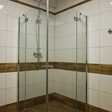 Buczyna W Sierakowie Daire