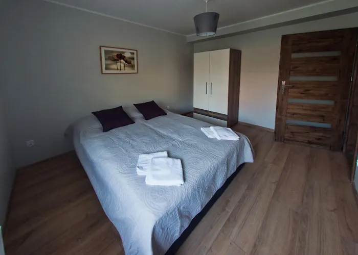 Apartament Buczyna W Sierakowie *